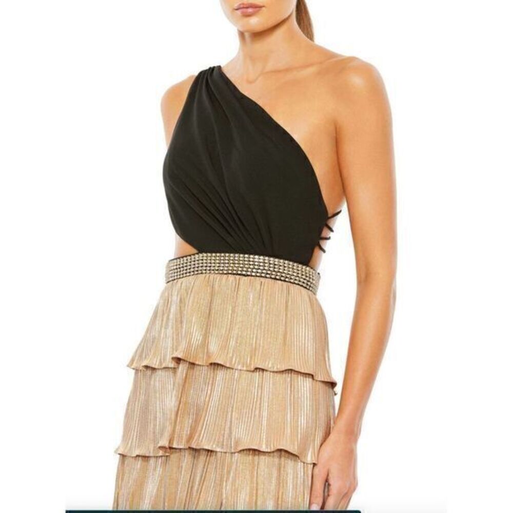 Mac Duggal‎ 26742 Metallic One Shoulder Ruffle Tiered Gown Size 0 Gold Black - Picture 5 of 10